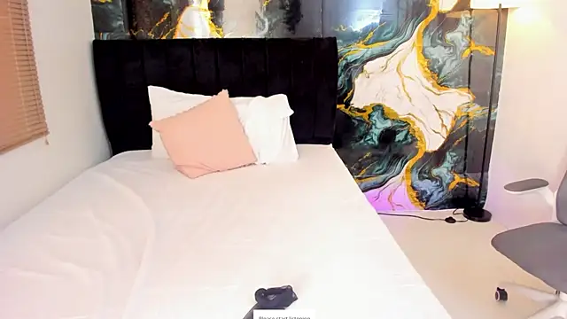 SofiaaReed Chat XXX live