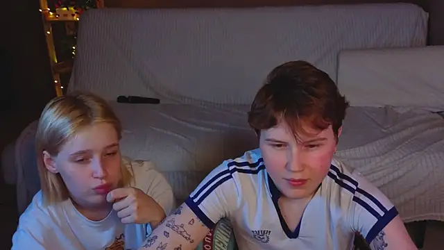 two_gerls_here 라이브 XXX 채팅