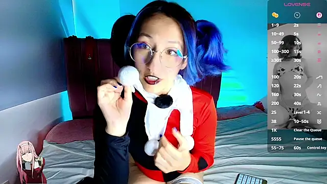 Chat +18 de mitsuri_nyx ao vivo