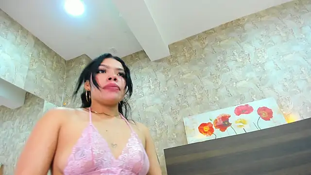 Adriana_Paul Chat XXX in diretta