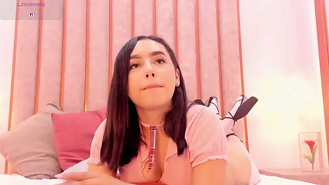 Zoe_Monrow élő XXX-chatje