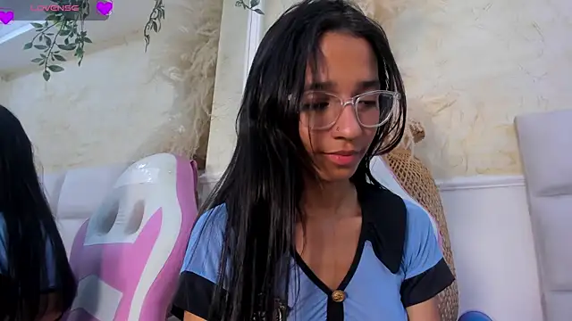 Chat XXX en directo de ScarletEvanss_
