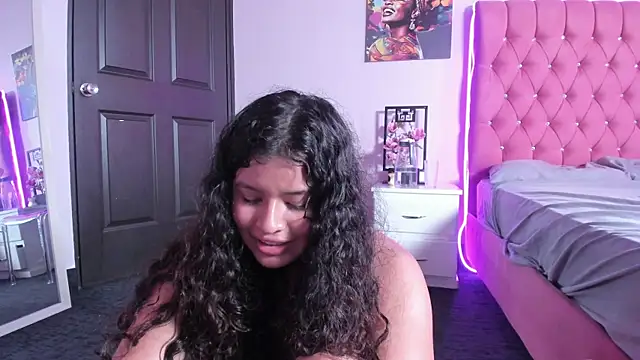 Chatroom XXX en direct de Tulipxo