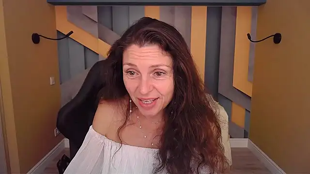 XXX chat uživo modela EllaLong