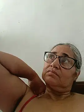 _candin Live XXX chat