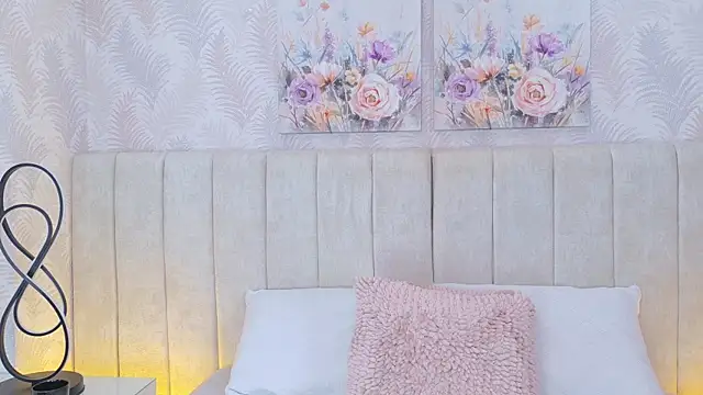 MeganCruzGB's Live XXX Chat