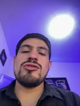 williamsmiiths16 – Naživo XXX chat