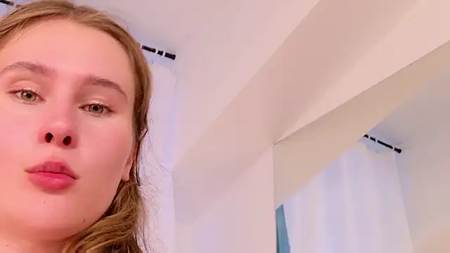 Helen_sexxxsirens Webcam Show