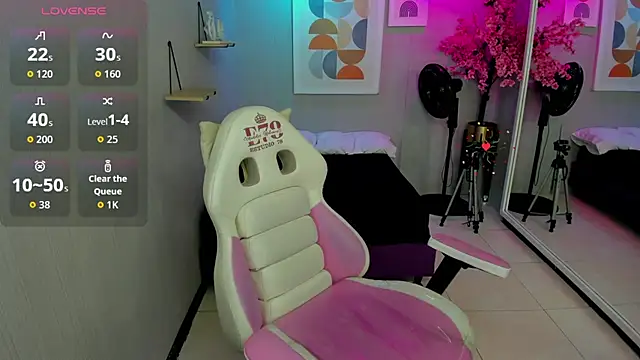 Kitty__meow Live XXX Chat