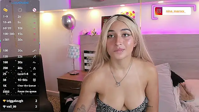 Chat +18 de Nina-Mars ao vivo