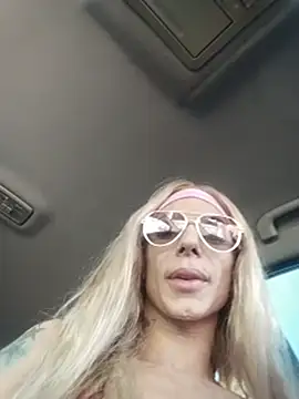 Thifanydotada Webcam show
