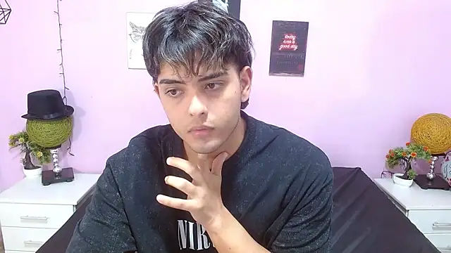 zayne_lyon webkamerás műsora