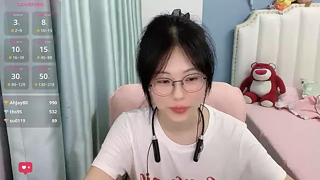 Chat +18 de Luna-666 ao vivo