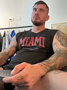 DimitriSullivan_ 现场XXX聊天