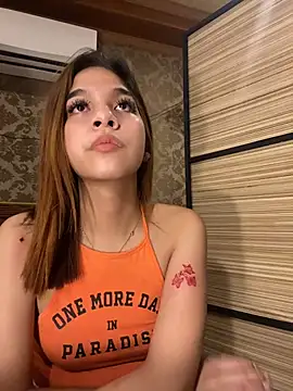 Chat XXX ao vivo de hugecock_cali