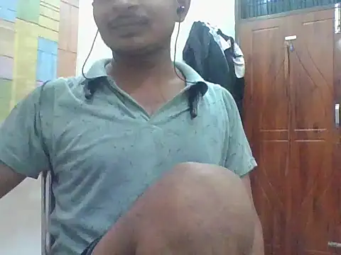 Chat XXX ao vivo de Sumit_LkO