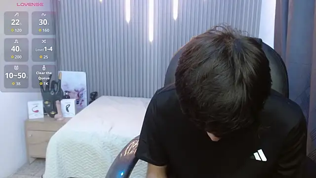 StiwenTwink Chat XXX live