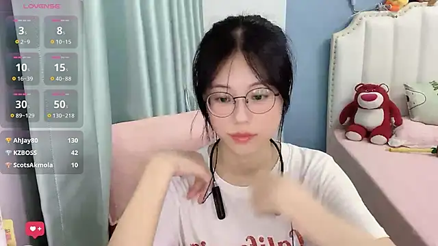 Luna-666's Live XXX Chat