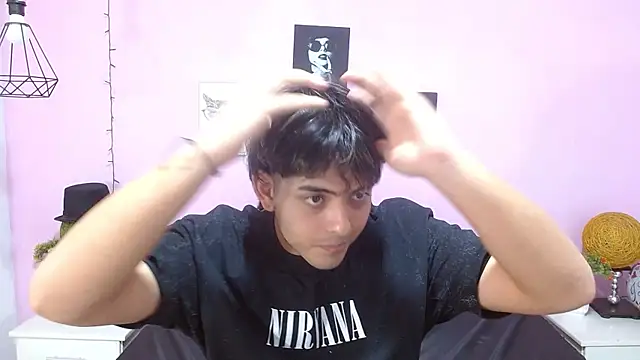 Show de zayne_lyon na webcam