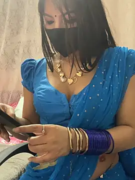 Berry_blossom Chat XXX in diretta