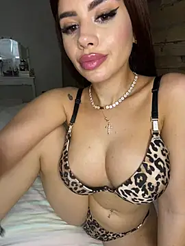 Ameliablack_1 – Naživo XXX chat