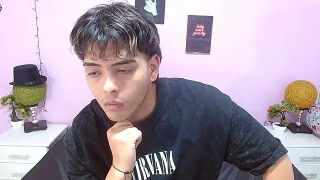 zayne_lyon's Live XXX Chat