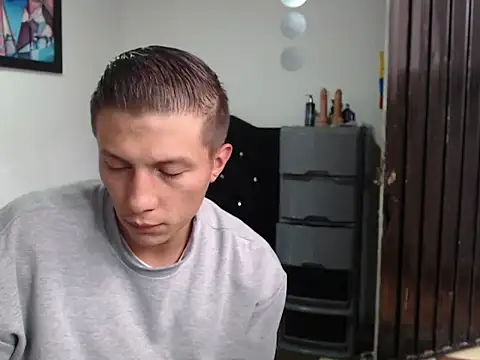 Živý XXX chat Stiiveen777