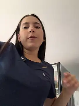 Živý XXX chat LittleDoll___