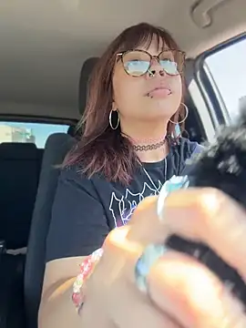 moan4mona 现场XXX聊天