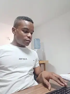 XXX chat uživo modela AlaskanCornpone