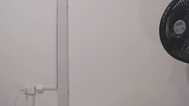 RoySteven XXX чат на живо