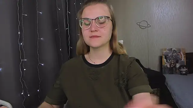 MissBrightShine's Live XXX Chat