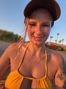Betsy's Live XXX Chat