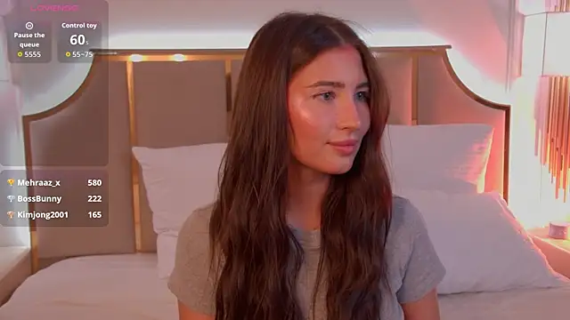 LisaDeviss Chat XXX in diretta