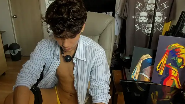 AliottTwink Show Webcam