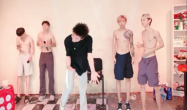 Mode-001 Live XXX Chat