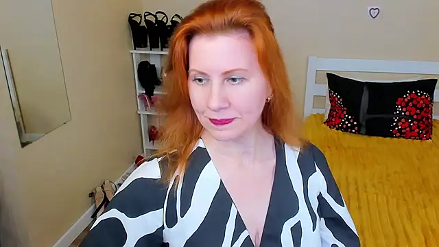 FoxySophia Chat XXX in diretta
