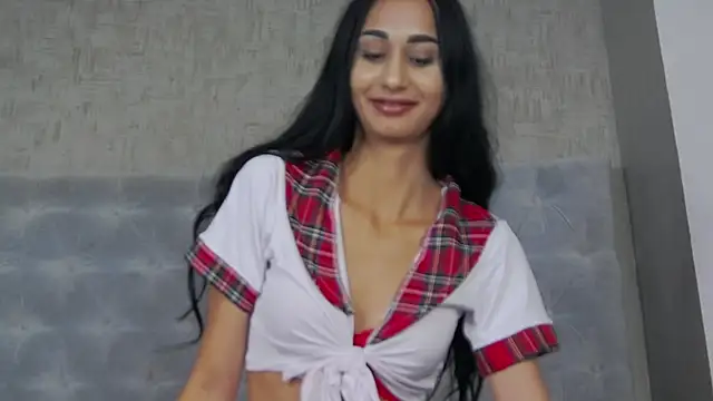 دردشة LexxyBloom الجنسية المباشرة