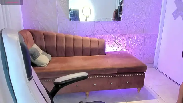 miss_isabella_m: απευθείας συνομιλία ΧΧΧ