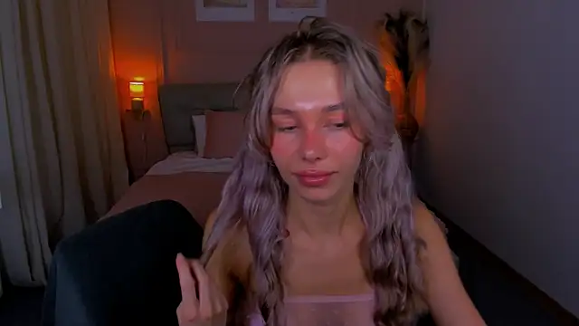 LuluAlis Chat XXX live