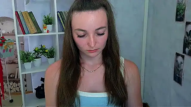 XXX chat uživo modela _Barbie_Kiss_