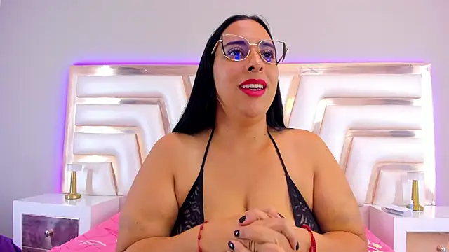 Chat XXX en directo de GeminisClark