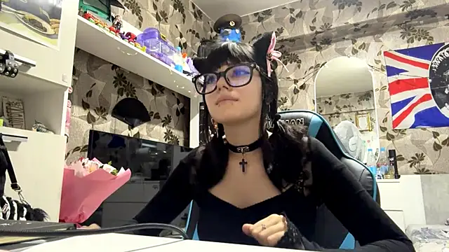 Chat +18 de RuthannDilan ao vivo