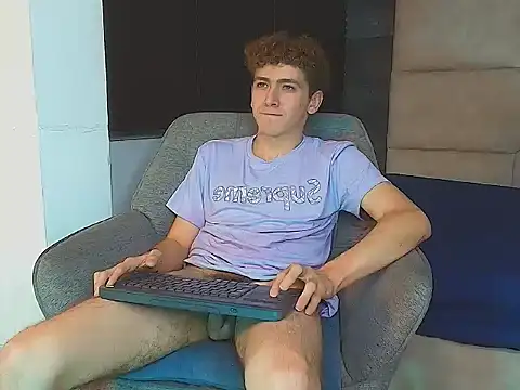 Živý XXX chat Tyler_Mcrey