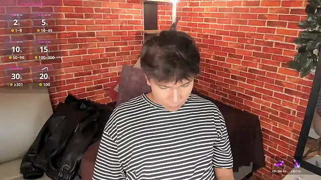 XXX chat uživo modela Thiago_Kozak