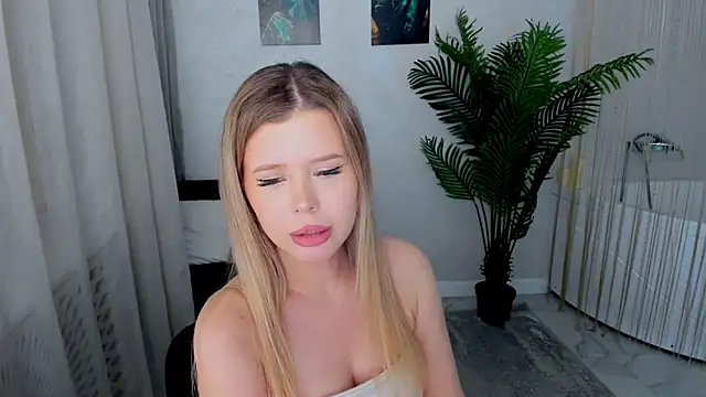 FollowLovee Live XXX-chat
