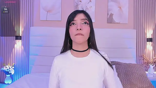 LisaLain's Live XXX Chat
