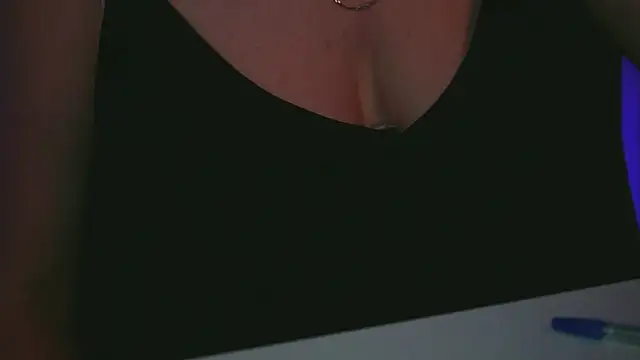 XXX chat uživo modela Golden_Dragon