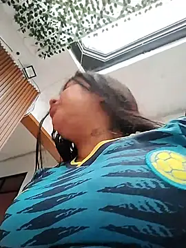 XXX chat uživo modela Amber_Herrera