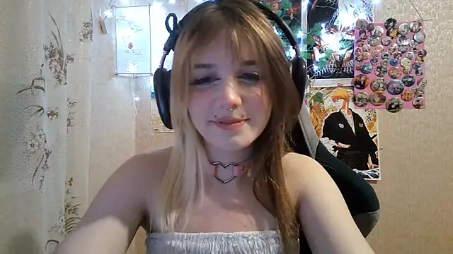 MilaTyan's Live XXX Chat